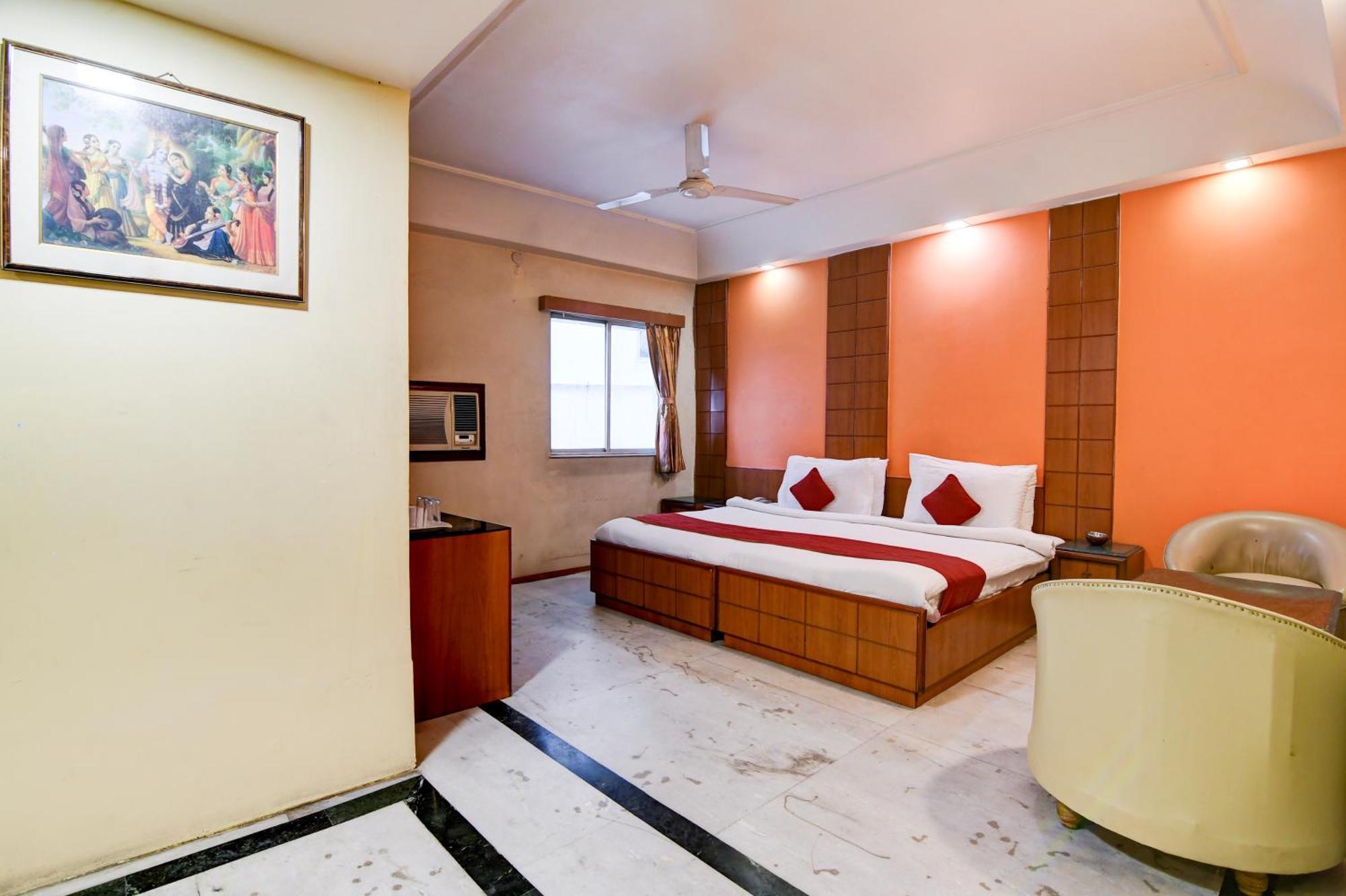 Hotel King'S Crown Calcutta  Esterno foto
