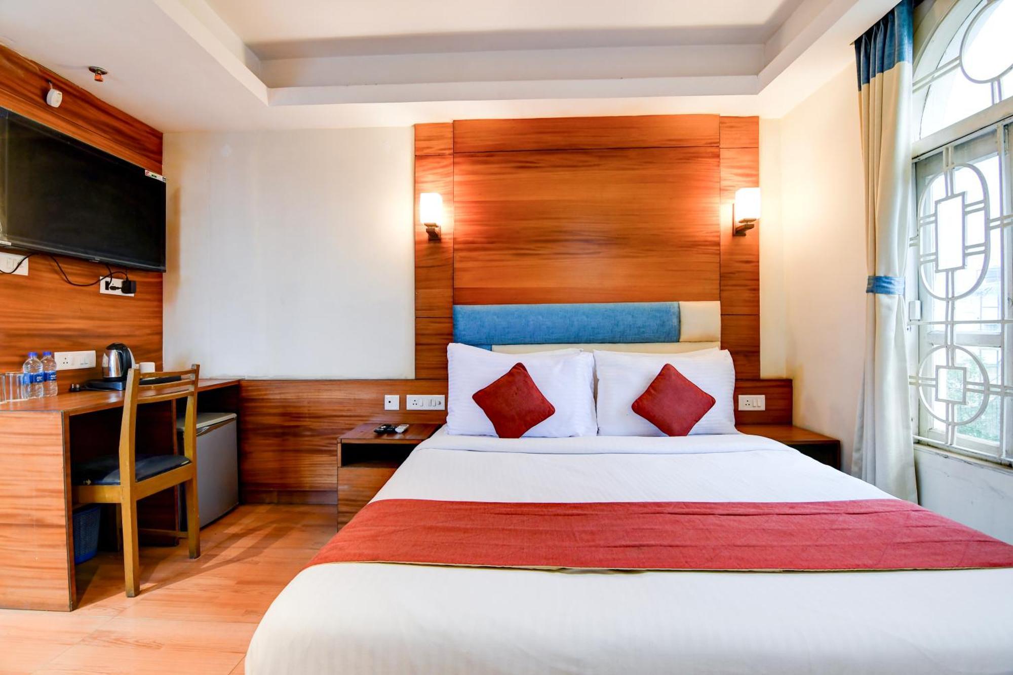 Hotel King'S Crown Calcutta  Esterno foto