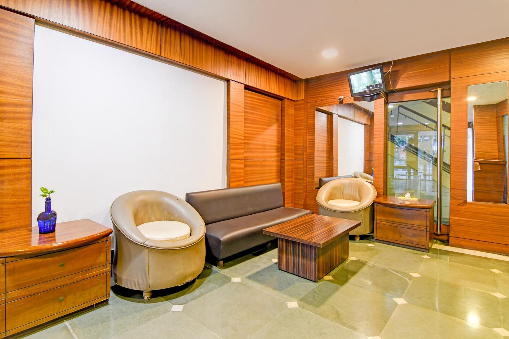 Hotel King'S Crown Calcutta  Esterno foto